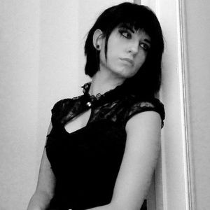 Meet your Posher, Elena